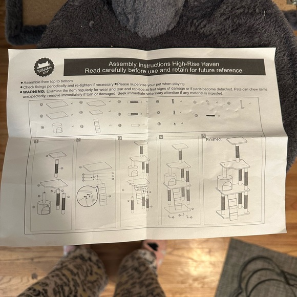 Whisker City Cat Tree with instructions - Picture 5 of 5